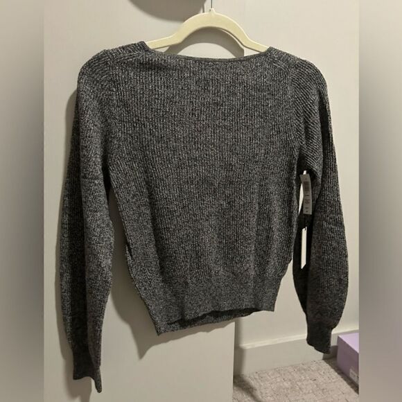 NWT Aritzia Sweater - Picture 2 of 2